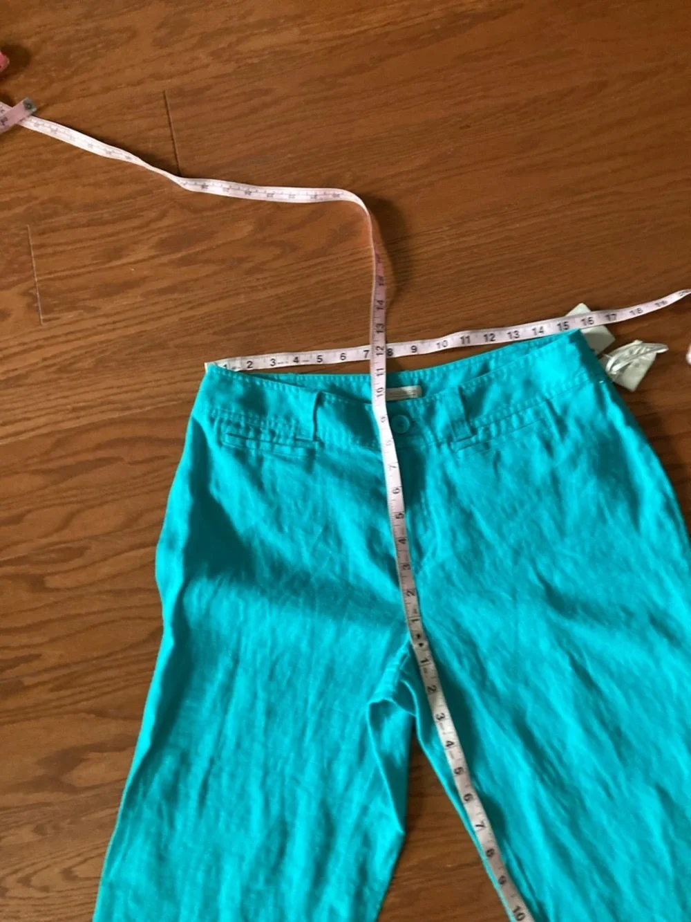 Madison capri linen  pants wide leg zip back Size 10 NWT